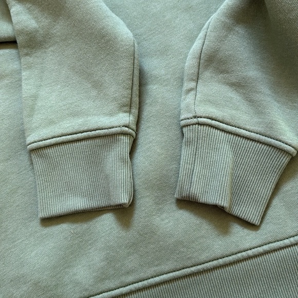 Carhartt Hooded Sweatshirt - Picture 9 of 10